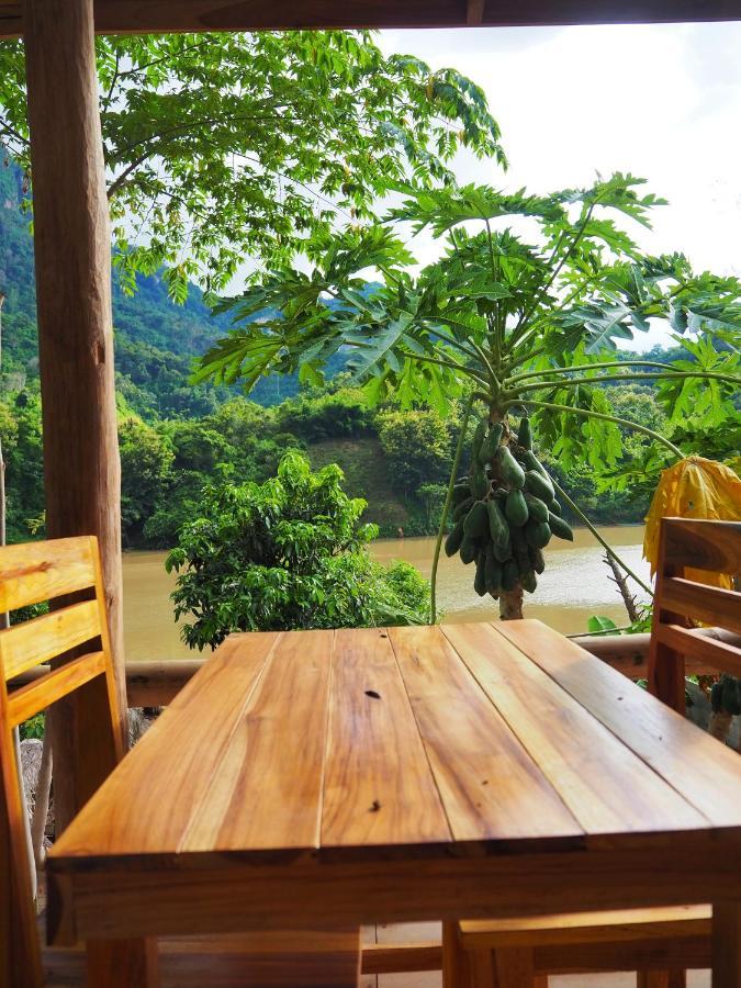 Nongkhiaw Meexok Guesthouse מראה חיצוני תמונה
