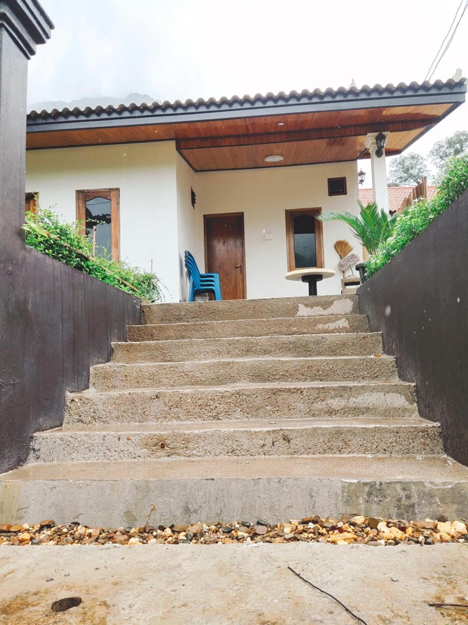 Nongkhiaw Meexok Guesthouse מראה חיצוני תמונה